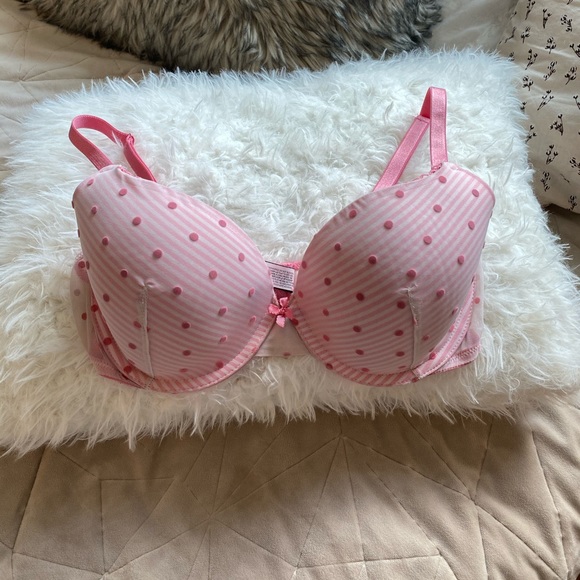 Victoria's Secret Other - Victoria’s Secret bubblegum pink bra